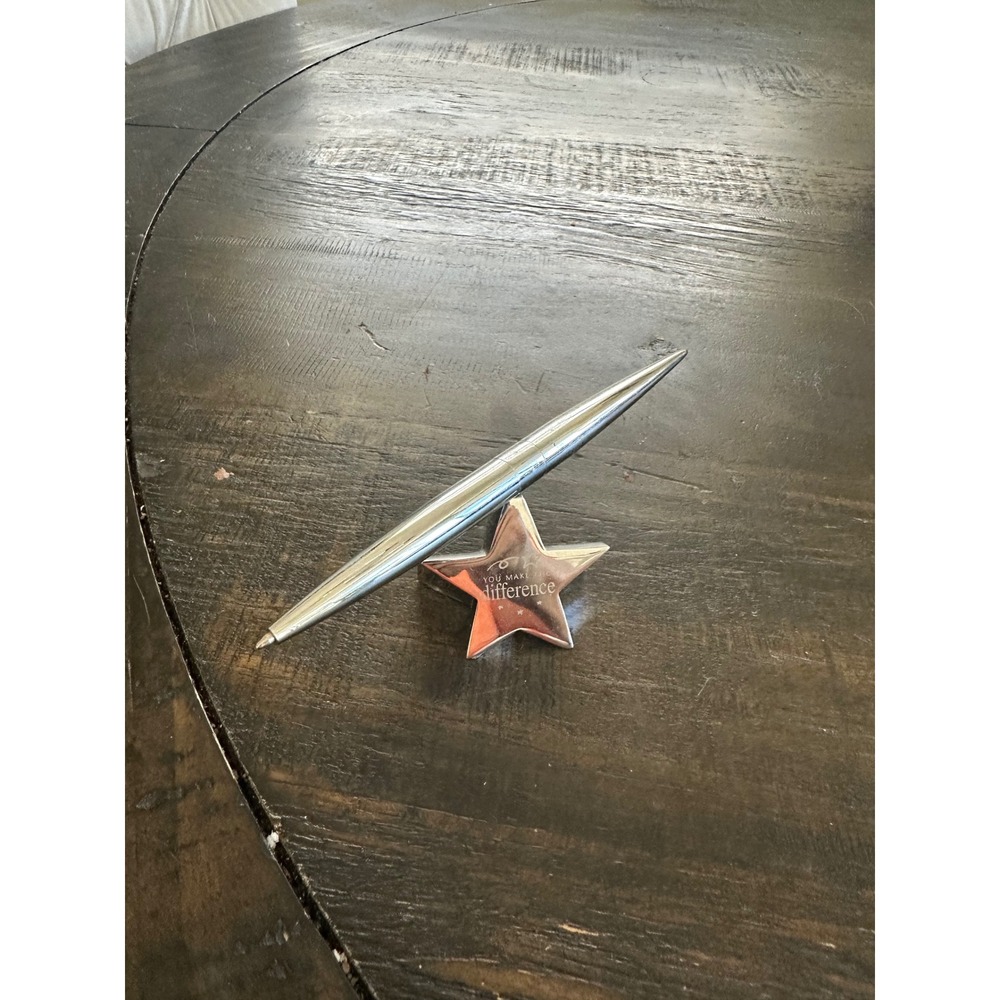 Baudville You Make the Difference Balancing Desk Pen Star Stand Silver Tone GUC